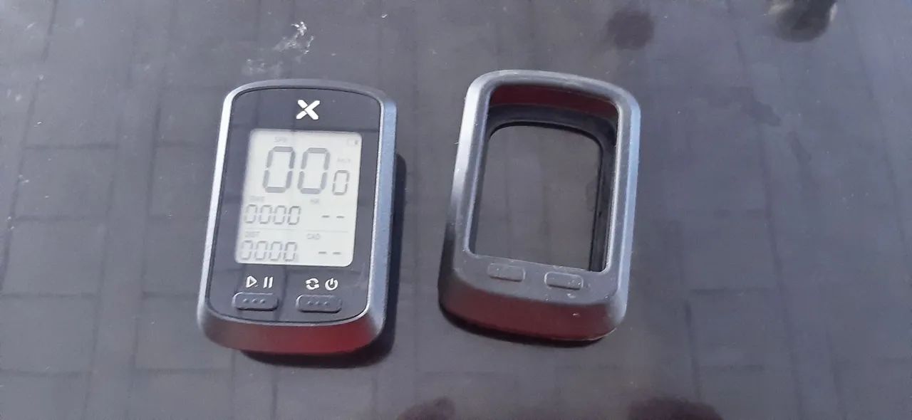 XOSS GPS