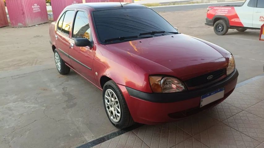 Ford Fiesta Fiesta Street 1.6 8v 95cv 5p 2002