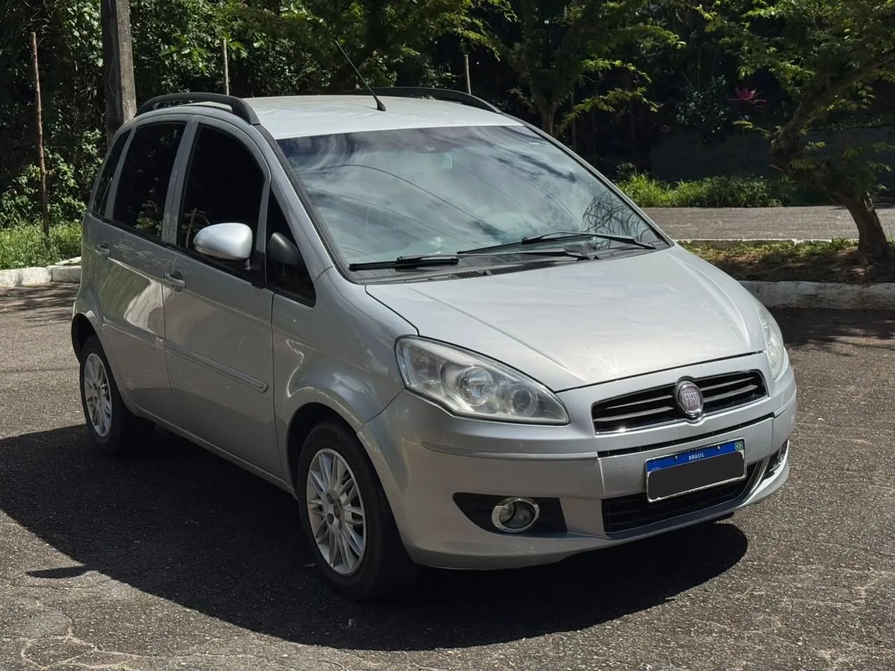 Fiat Idea Idea ATTRACTIVE 1.4 Fire Flex 8V 5p 2012