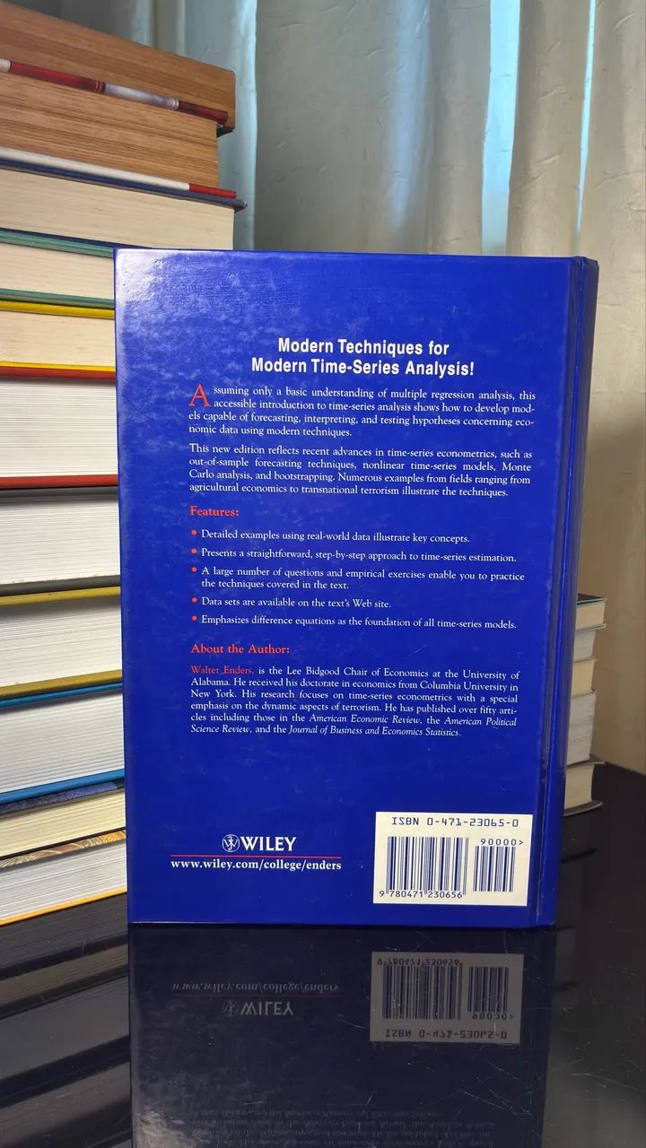 Applied Econometric Time Series Second Edition Walter Enders - Foto 2