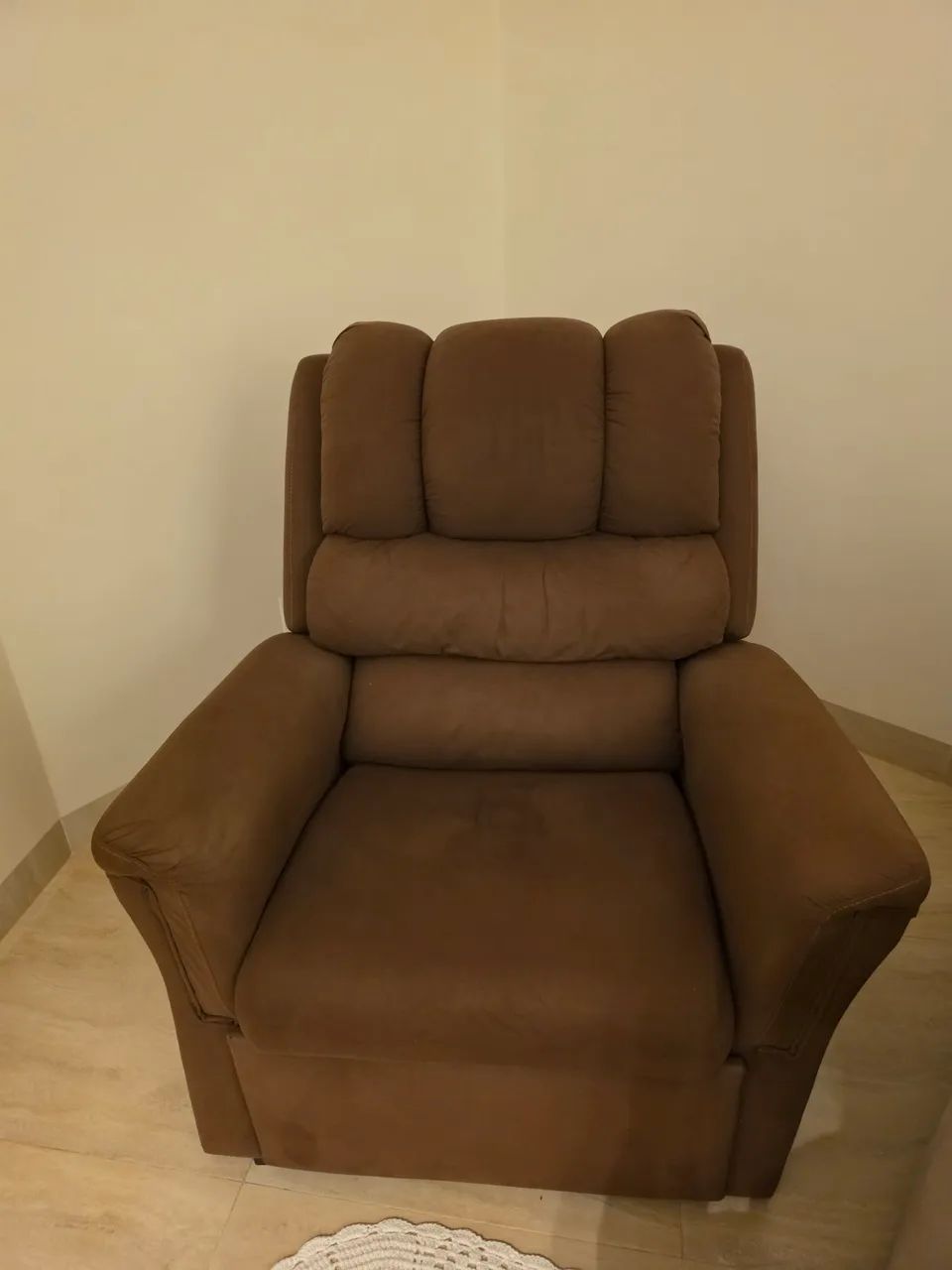 Vendo Poltrona reclinavel