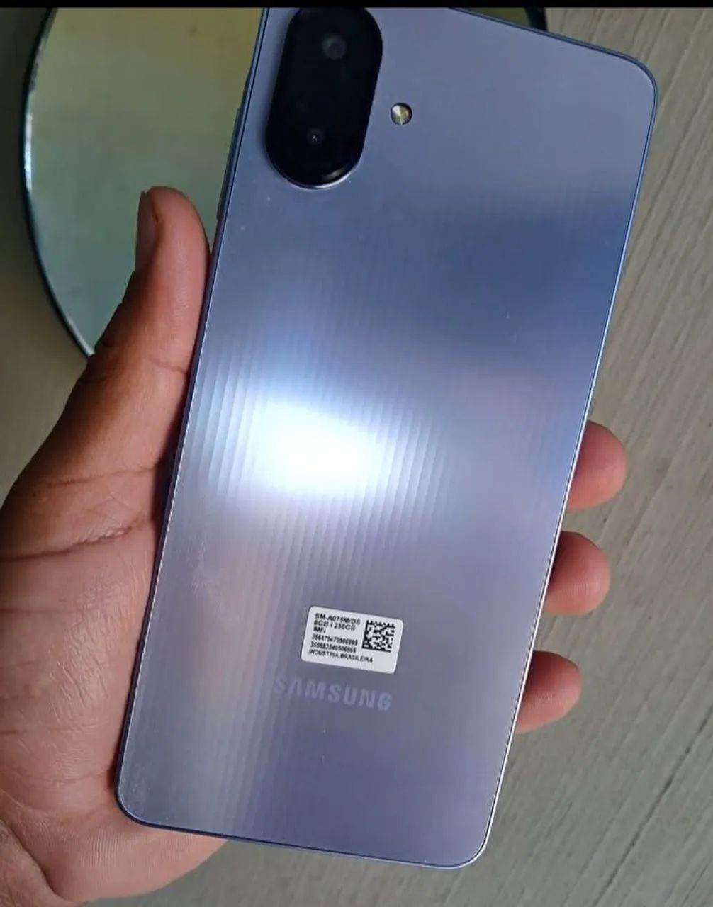 Vende- se SAMSUNG A07  - Foto 2