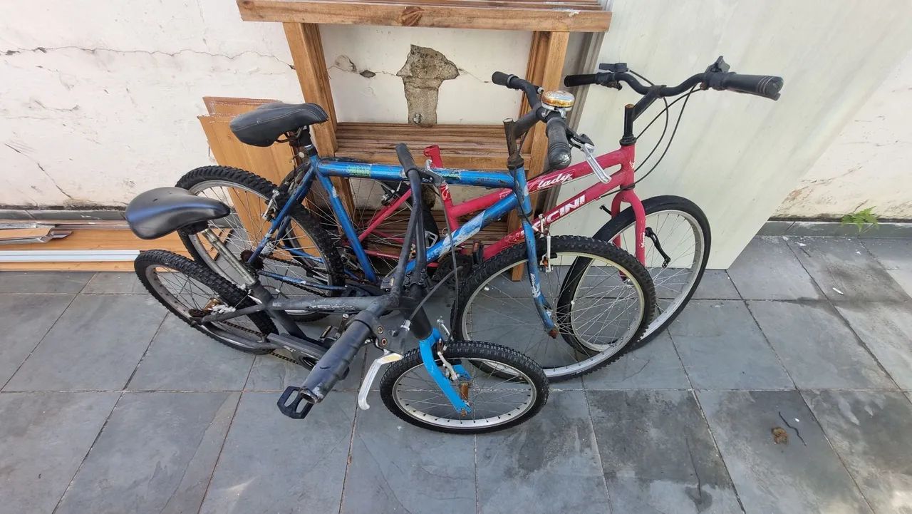 Bicicletas para arrumar ou tirar pecas
