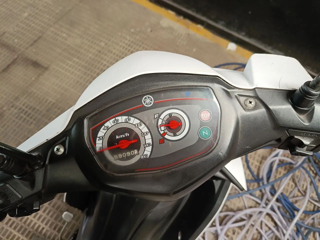 MOTO CRIPTON EXCELENTE ESTADO  - Foto 4
