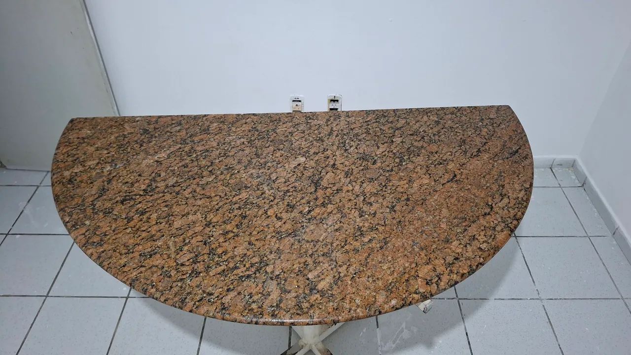 Mesa com tampo em granito - Foto 2