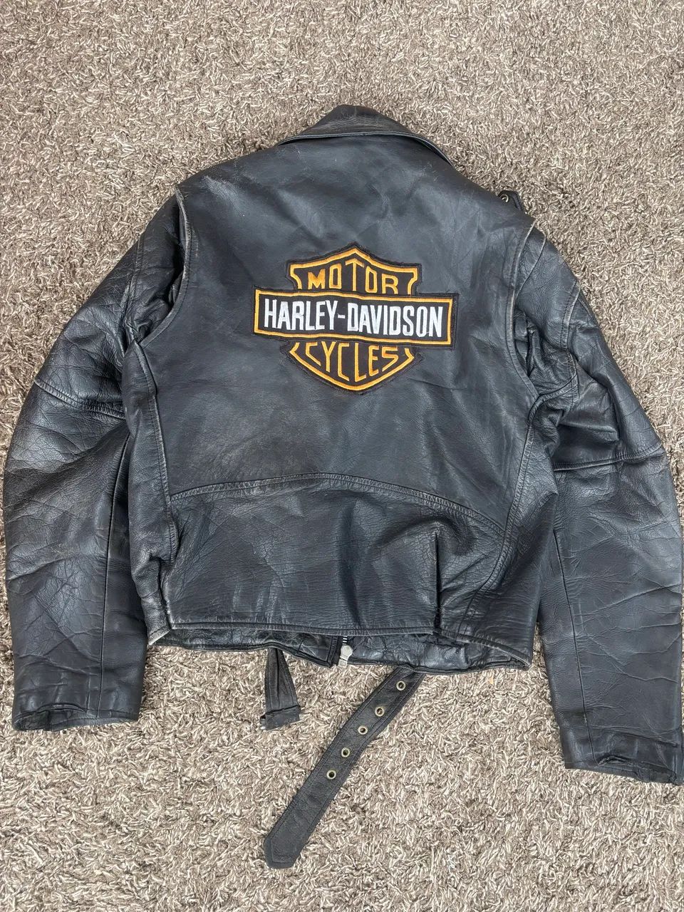Lote de jaquetas Harley Davidson e Levis - Foto 3