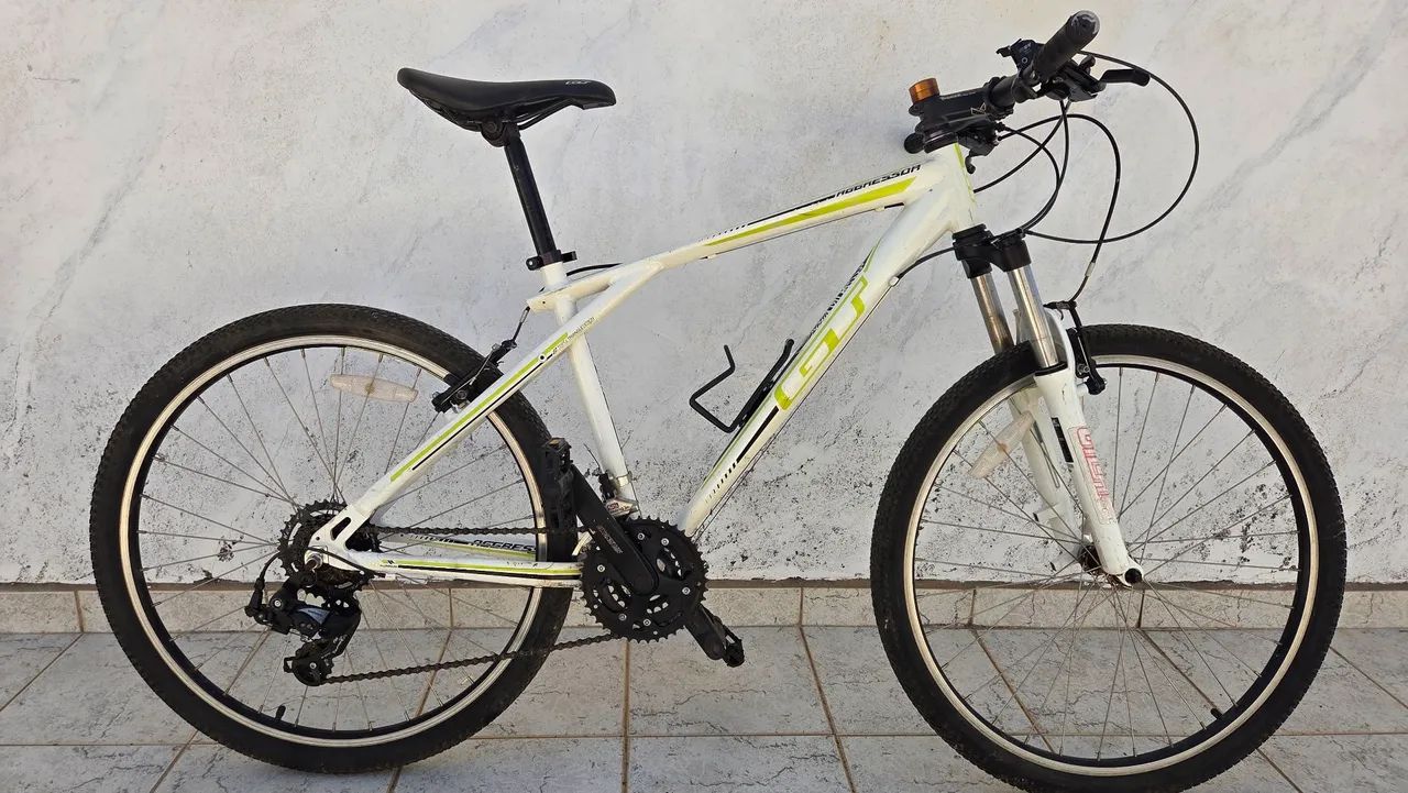 GT Agressor aro 26 tamanho M  - Foto 5