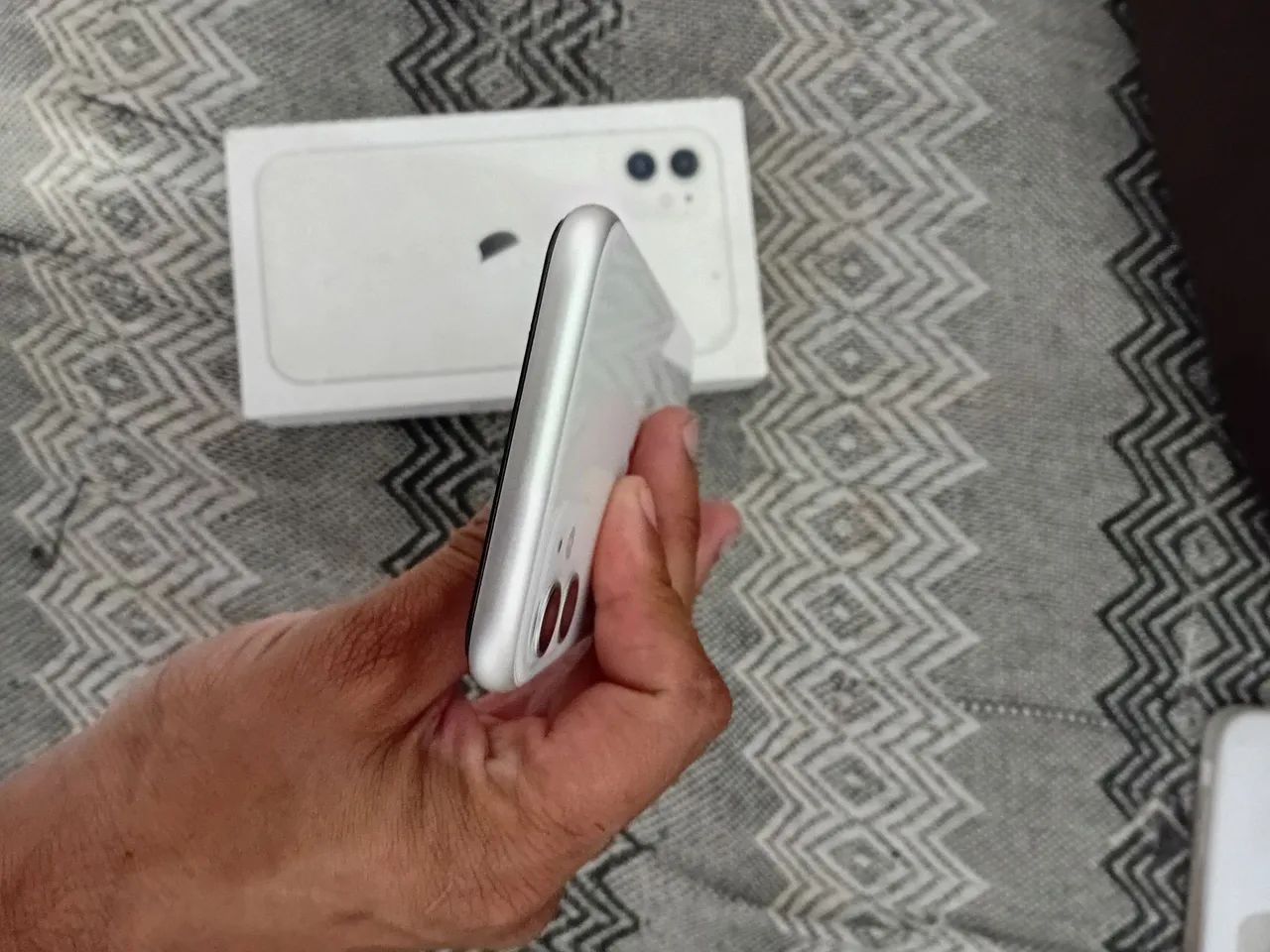 IPhone 11 64gb - Foto 2
