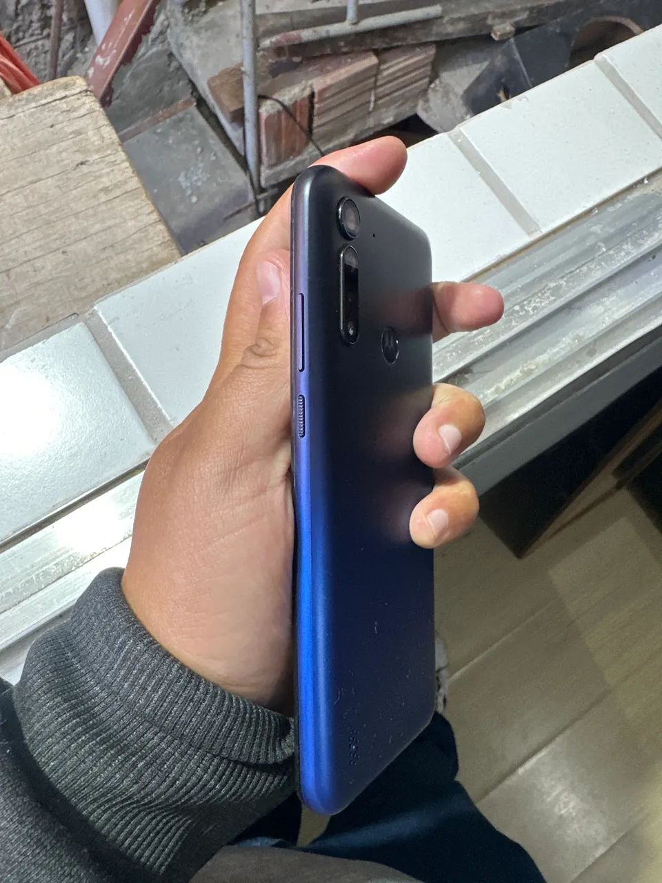 Celular Motorola g8 power lite  - Foto 2