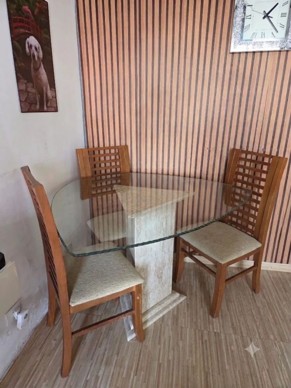 MESA DE SALA TRIANGULAR 