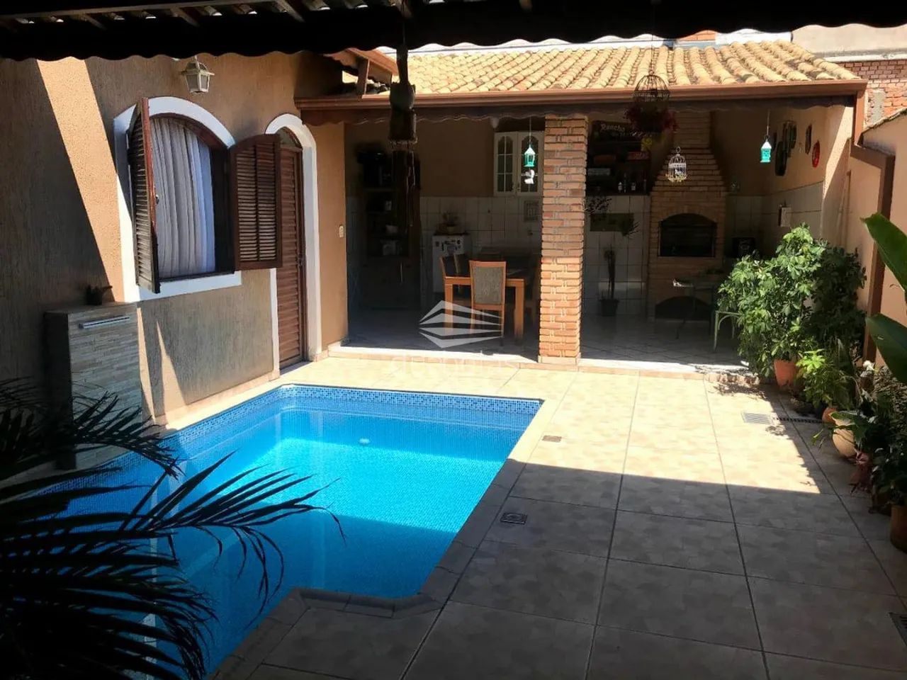 LINDO SOBRADO A VENDA EM CAÇAPAVA - Foto 2