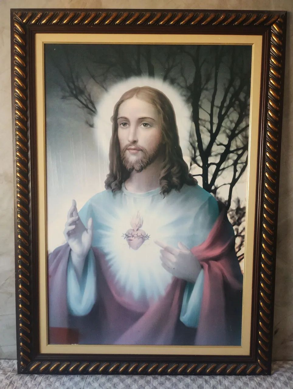 Quadros religiosos ,são os dois quadros tá esse valor - Foto 3