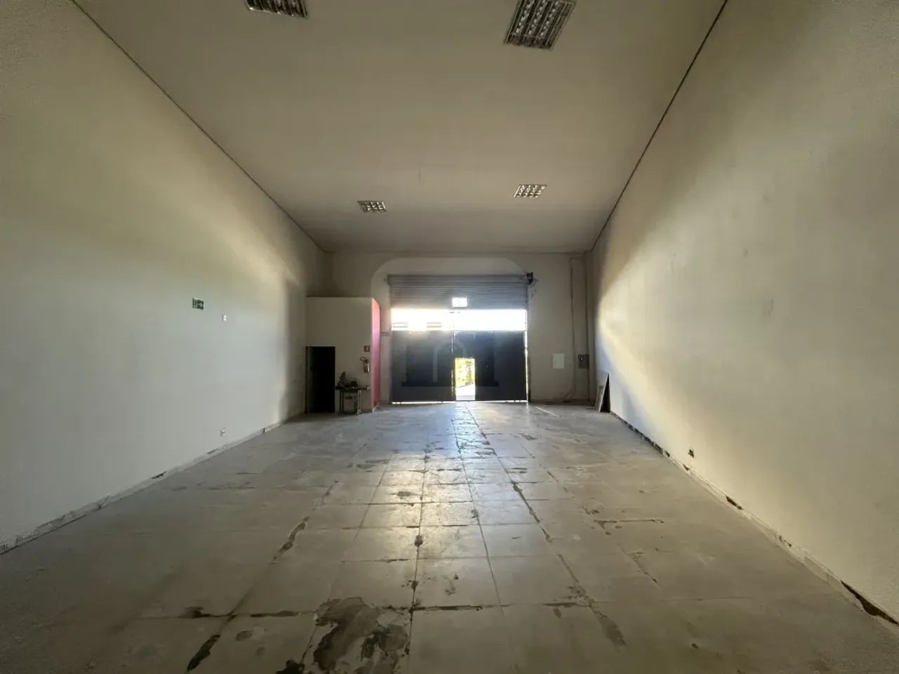 Barracão para locação no bairro Presidente Roosevelt - Foto 4