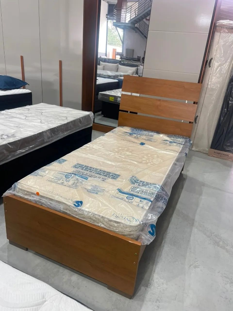 Cama de Solteiro com Colchão ENTREGA RÁPIDA