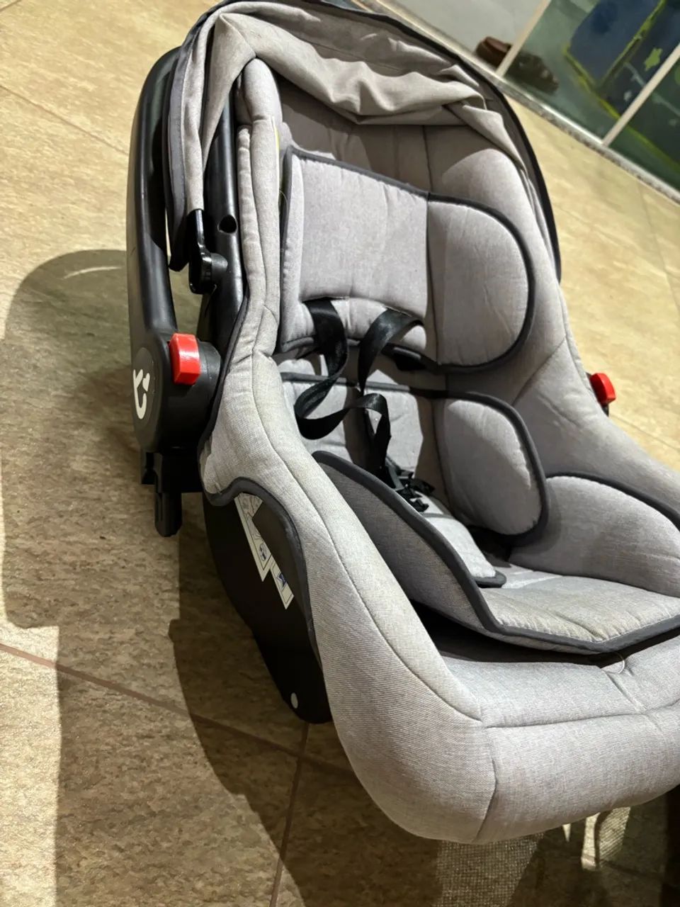 Carrinho de bebê com bebê conforto 2 em 1 - Foto 5
