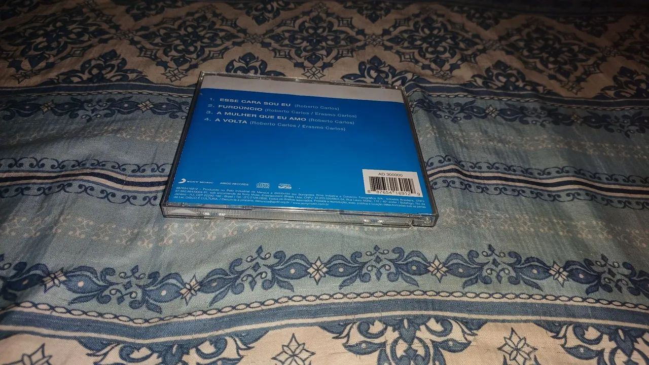 Vendo esse CD do Roberto Carlos! - Foto 2