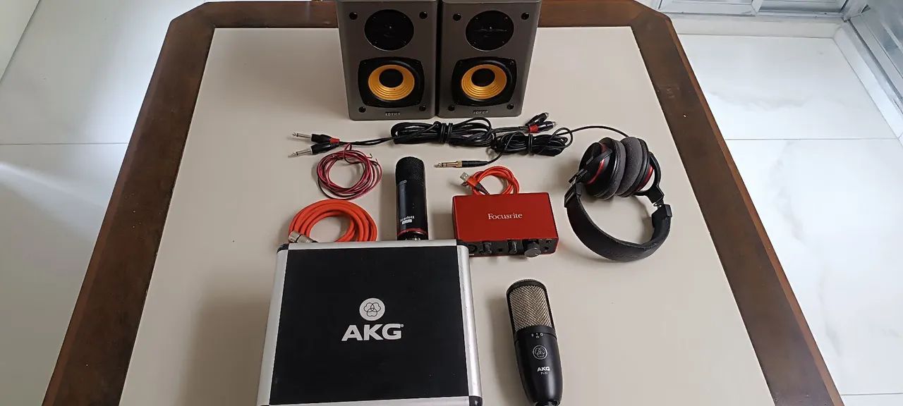 INTERFACE DE ÁUDIO SCARLETT STUDIO / EDIFIER / AKG - Foto 5