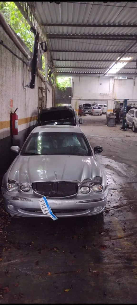 Jaguar X-Type SE 3.0 V6 231cv 2004