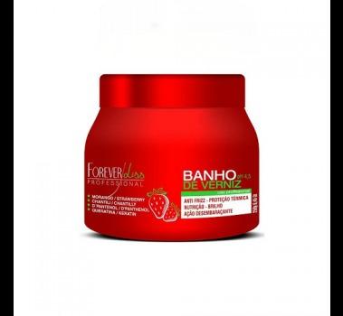 Banho de verniz de morango