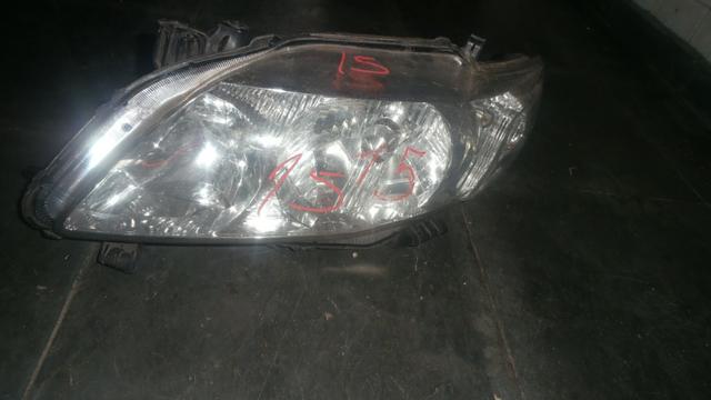 Farol esquerdo toyota corola com xenon 2008