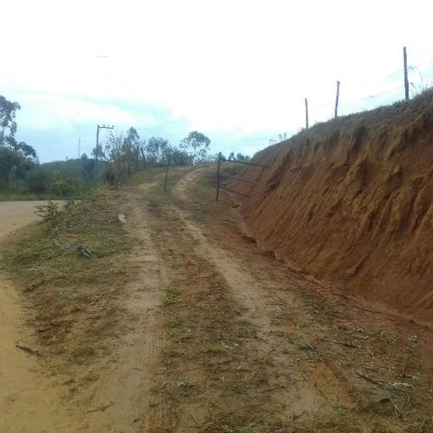 Linda área para Sítio, 10.000 m2 em ótima localização, pronto para construir - Foto 6