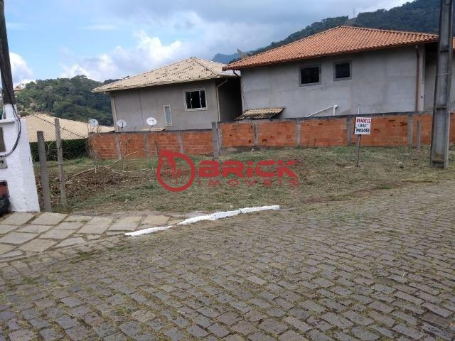 Excelente terreno com 840 m² na barra do imbuí.