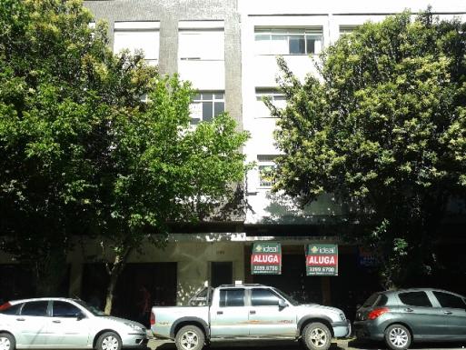 Apartamento para alugar com 3 dormitórios em , cod:I-023320