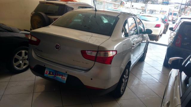 Gran Siena essence 1.6 automat - com GNV - 2015 - Foto 6