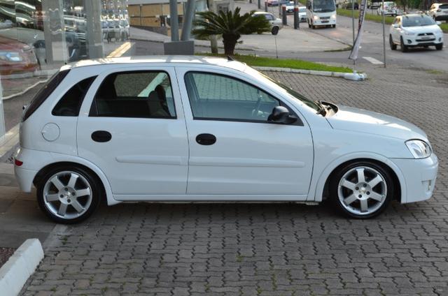 Corsa Hatch Maxx 1.4 - Legalizado Baixo - Rodas aro 15" - Foto 9