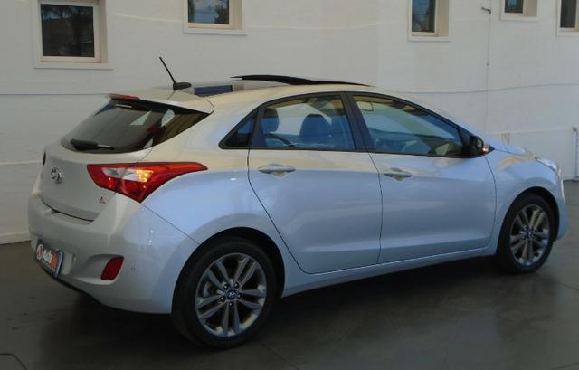 I30 1.8 Com Teto Solar - Foto 4