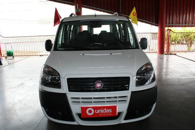 Doblo 1.8 essence 18/19 - Foto 2