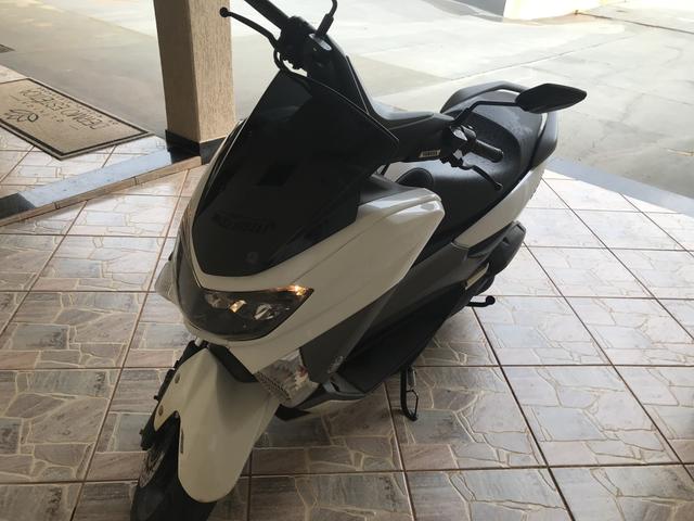 Vendo moto Nmax 160