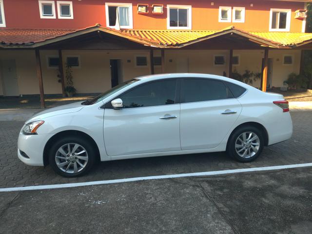 Nissan sentra 2.0 sv - Foto 7