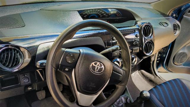 Etios 2015 - 29.000 km rodados - Foto 10