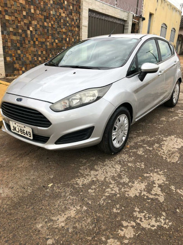 New fiesta 1.5 completo hb20 onix fox - Foto 3