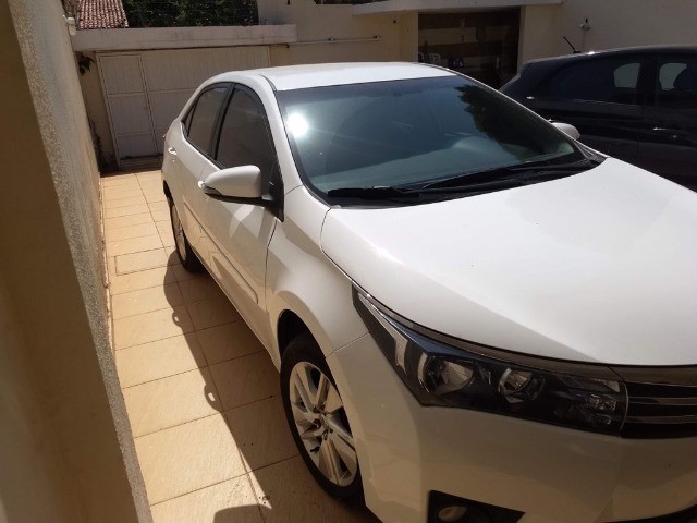 VENDO COROLLA 2017