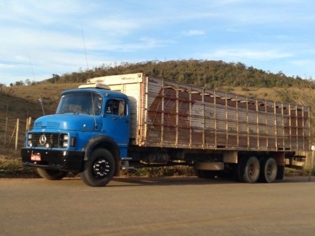 CAMINHÃO 1313