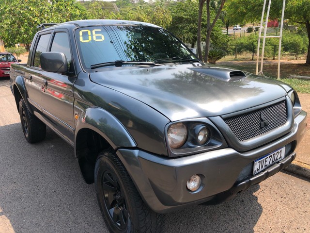 L200 2.5 DIESEL 4X4 AUTOMÁTICO