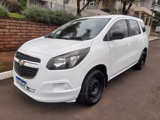 CHEVROLET SPIN 1.8 LT 8V FLEX 4P MANUAL