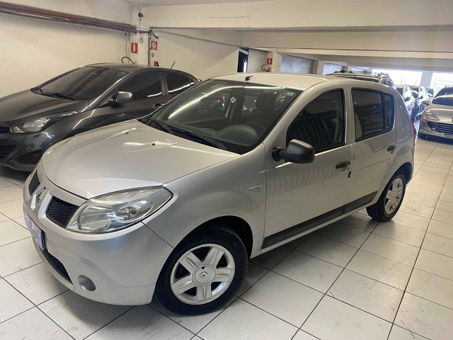 RENAULT SANDERO 1.6 EXPRESSION 8V FLEX 4PORTAS MANUAL 2009/2010