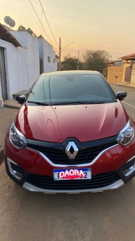 CAPTUR 1.6 BOSE AUT  APENAS 7.800 KMS 