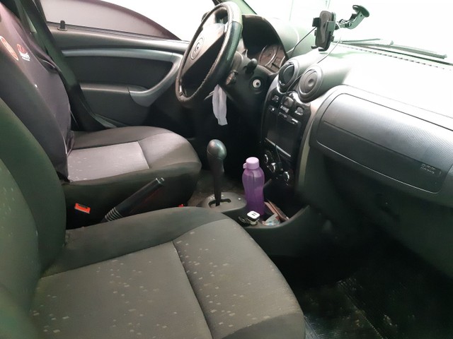 VENDO LOGAN AUTOMÁTICO 2013 GNV