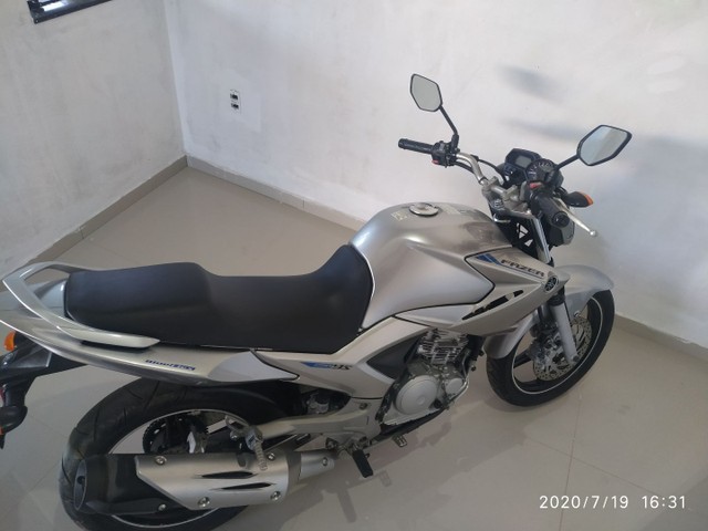 YAMAHA FAZER 250