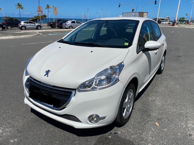 PEUGEOT 208 ACTIVE 1.5 2014