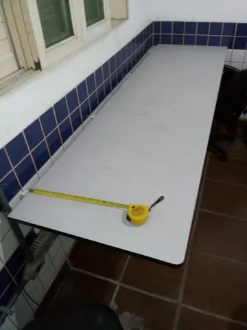 Mesa / balcão suspensa - Foto 2