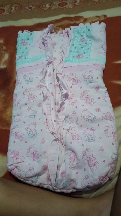 Saco de dormir bordado feminino suporta até 4 meses(7kg)