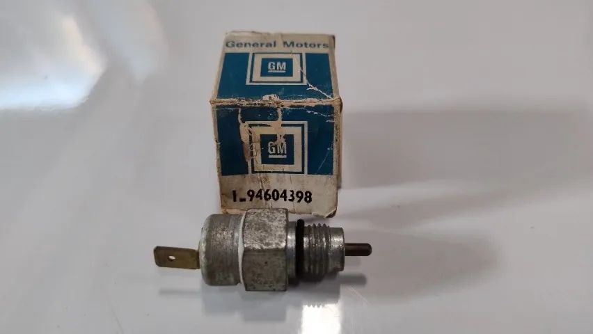 Interruptor Sensor Cilindro Mestre Do Freio Varga Opala 77/ - Foto 4