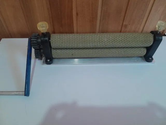 Cilindro Alveolador 28cm Apicultura Manual - Foto 3