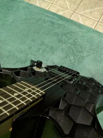 Guitarra 3D "Honeycomb" Exclusiva  - Foto 3