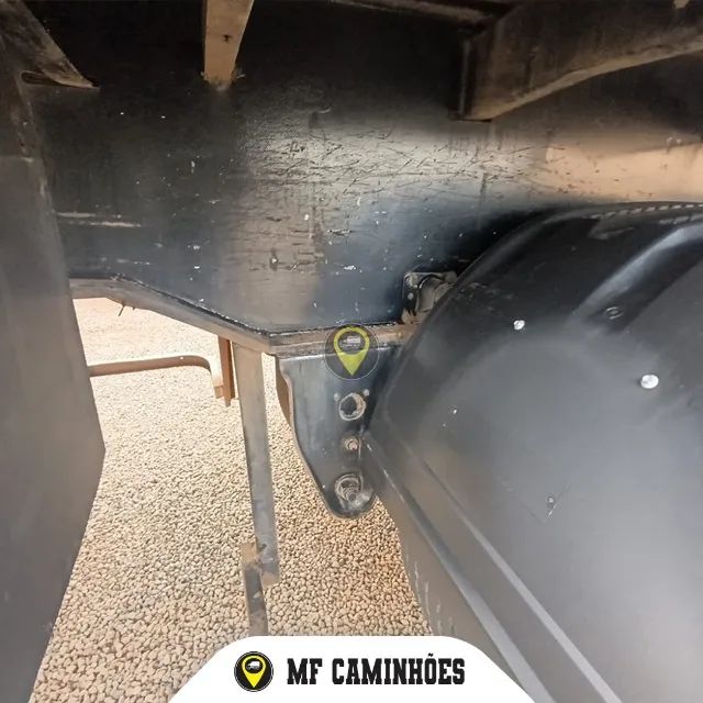 Carreta Randon graneleiro 3x3 curto - Foto 9